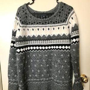American Eagle soft, cozy Winter Pullover, excellent
